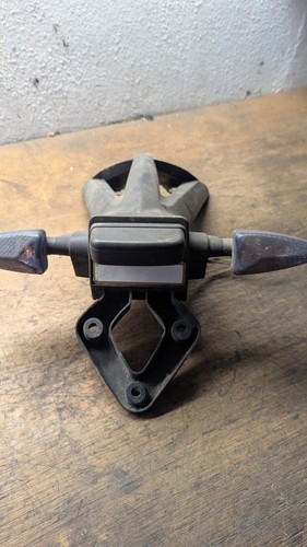 Kennzeichenhalter hinten